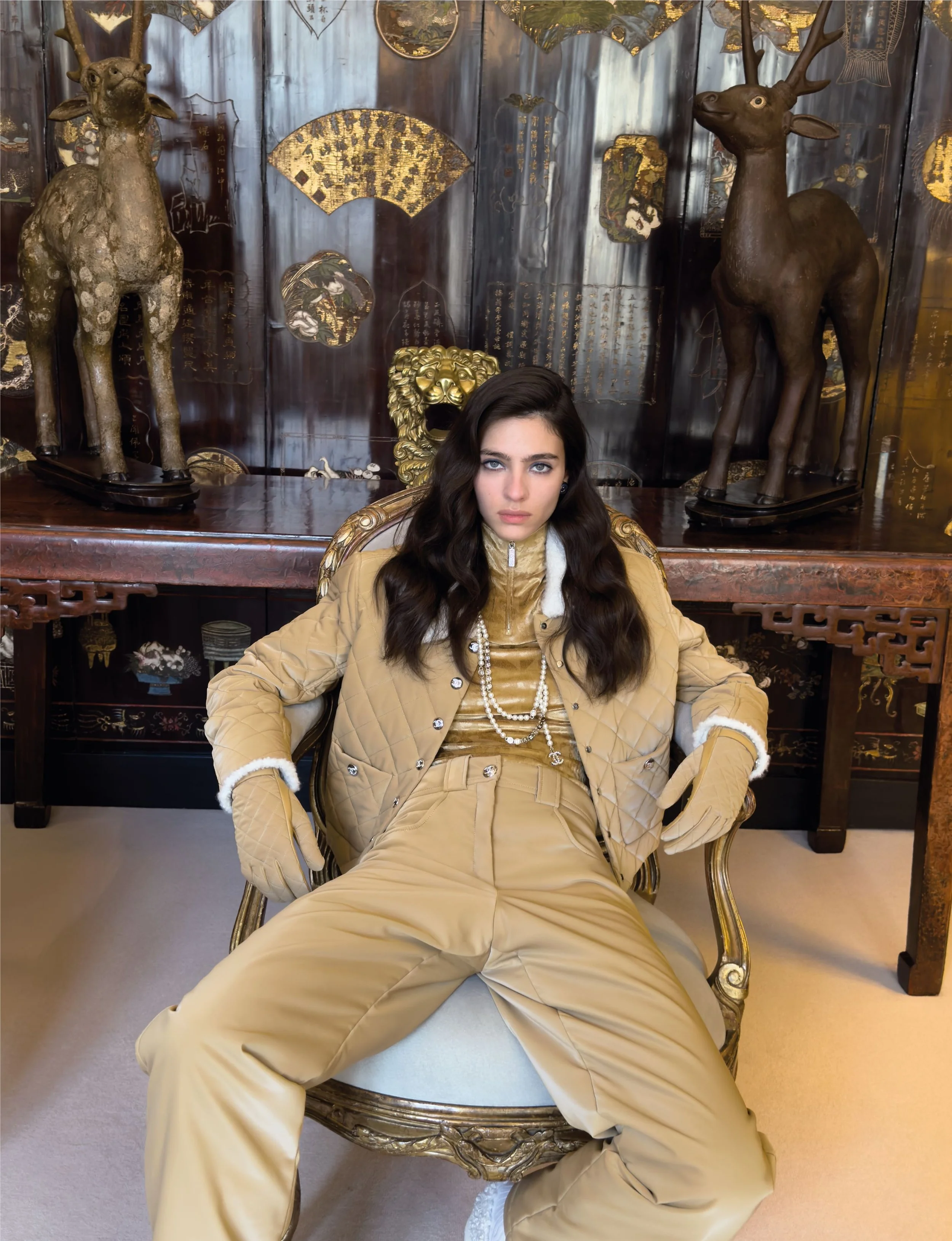 新品タグ付★CHANEL★2024★スワロ★COCO刺繍★ボレロ★ジャケット 24022340_2.jpg